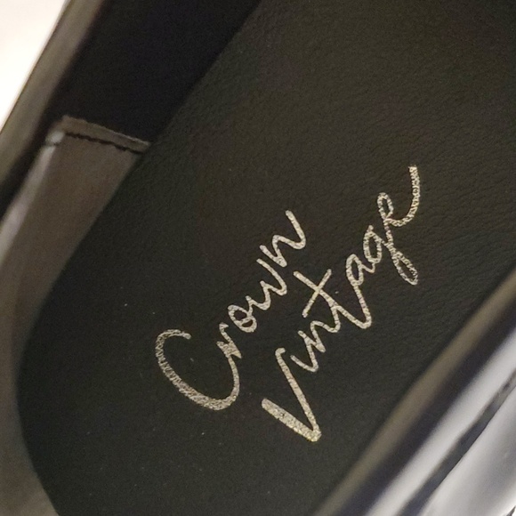 Black Shoes - Picture 4 of 5